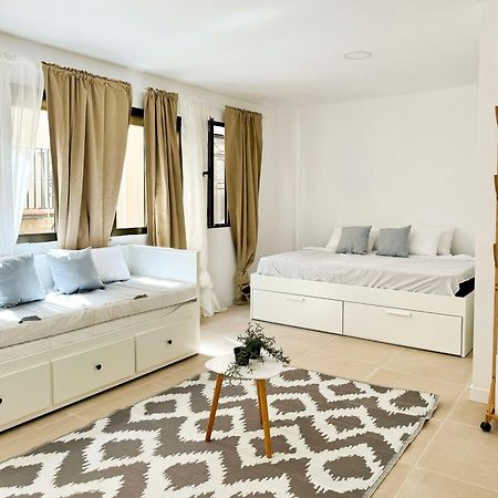 Апартаменты Apartamento Hawkins Costa 2A Альхесирас Экстерьер фото